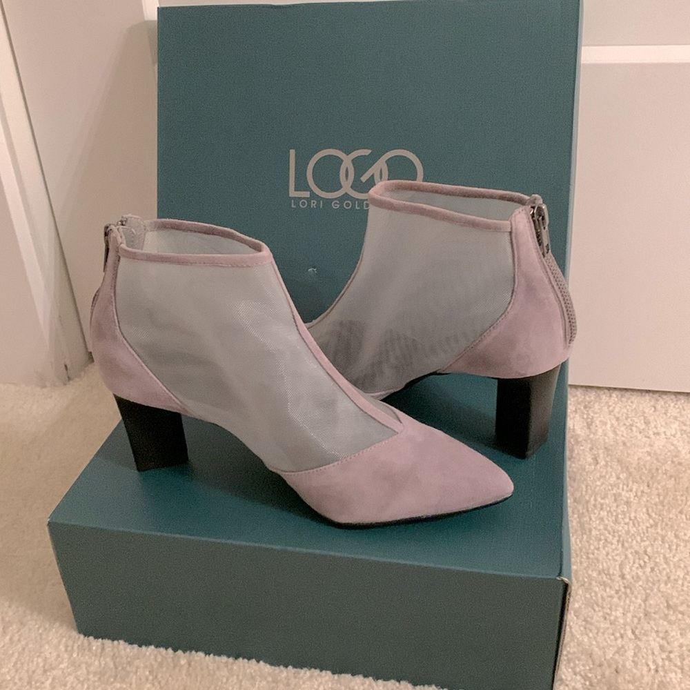 Logo by Lori Goldstein Light Gray Suede low cut boots with mesh and zipper